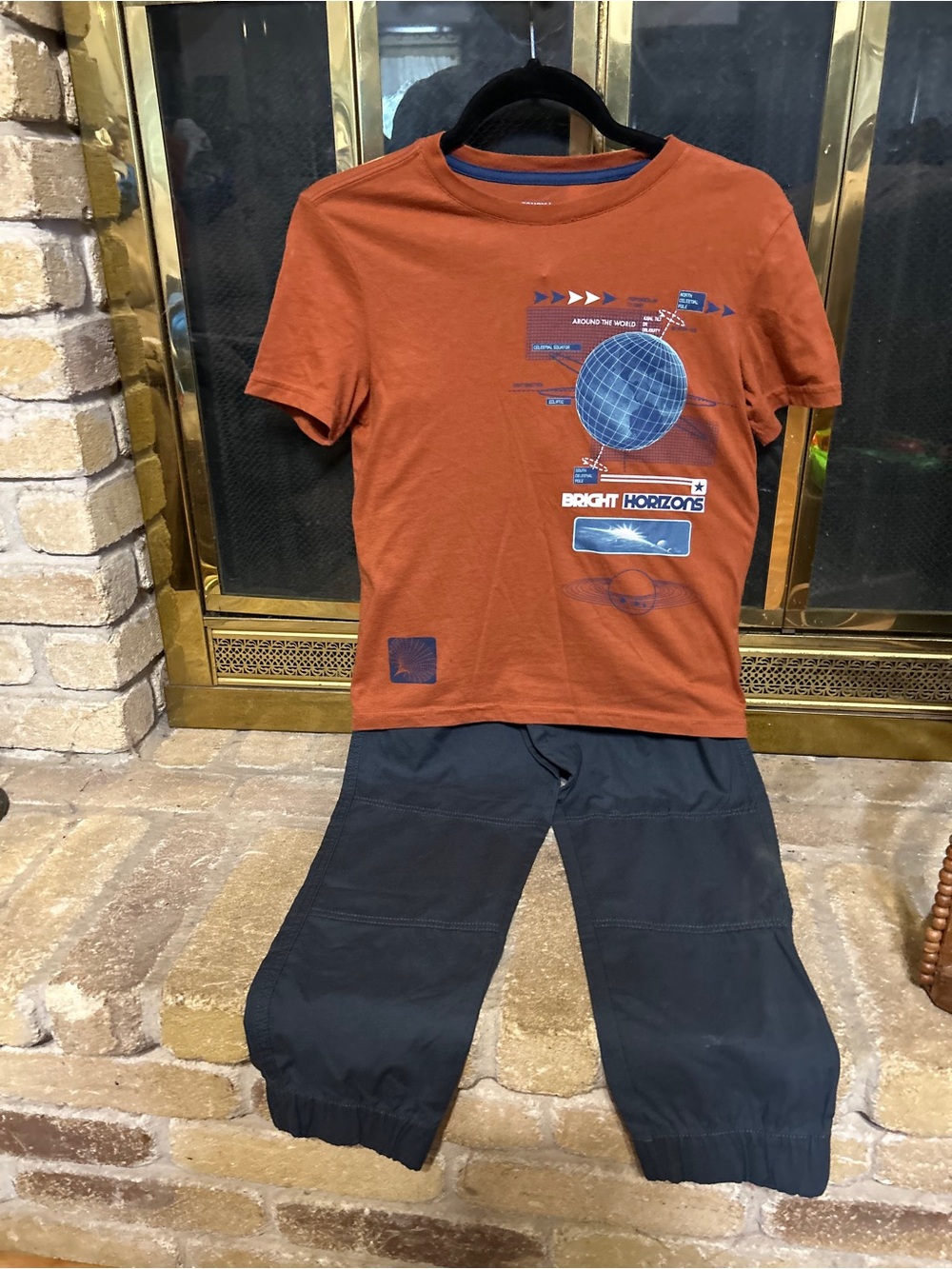Kids Rust Orange Graphic Sonoma Tshirt and Black Jumping Bean Pants Boys Size 8